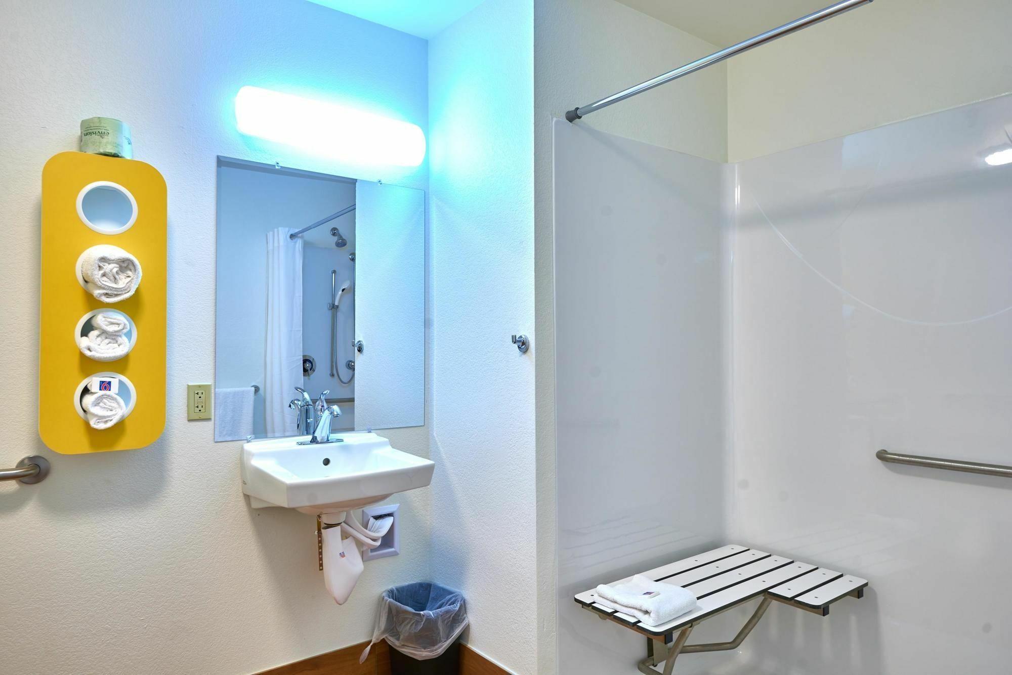 Motel 6 Wilkes Barre Arena المظهر الخارجي الصورة